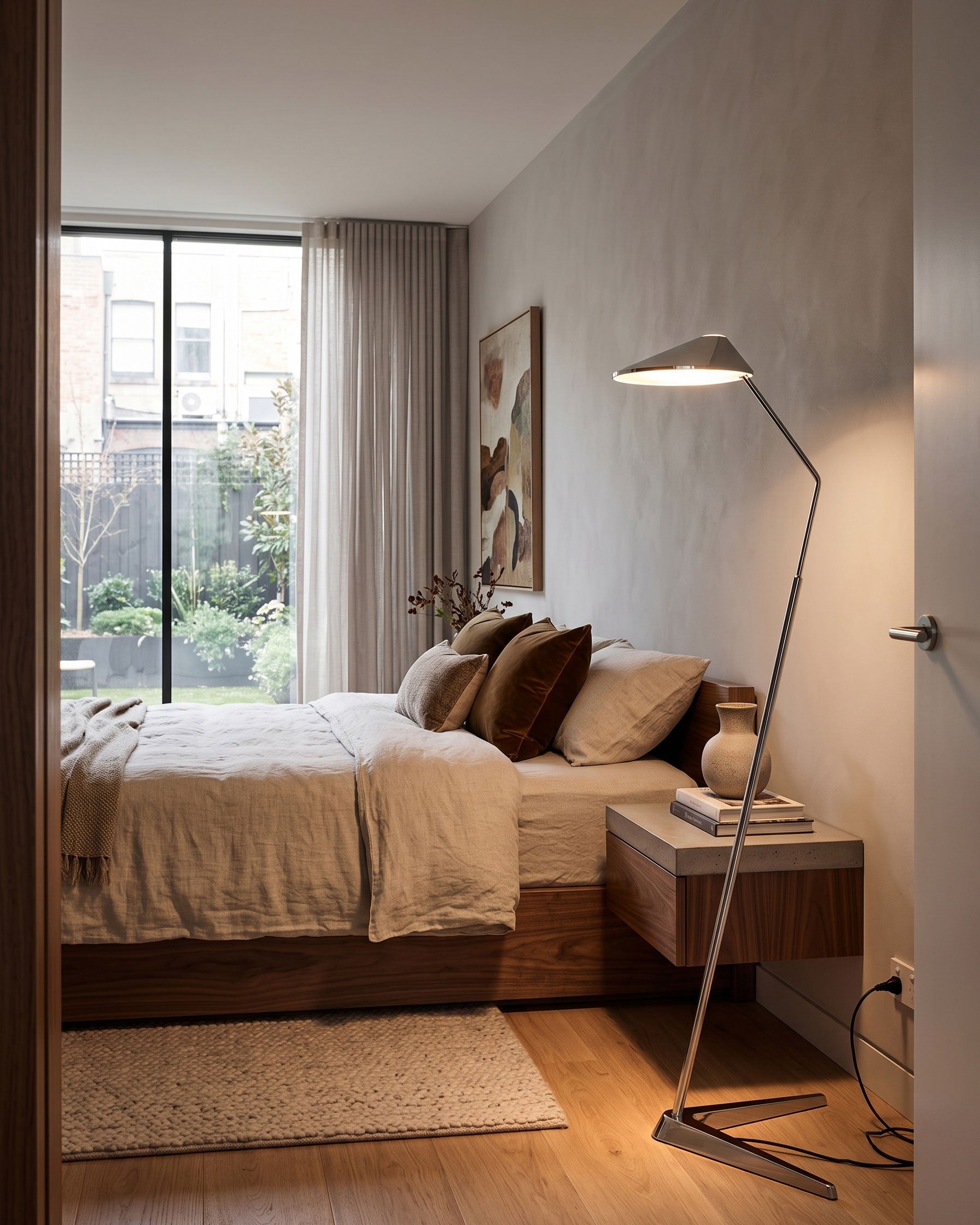 Calloway Minimalist Floor Lamp