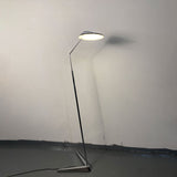Dia 30cm x H 137cm / ∅ 11.8″ x H 54″