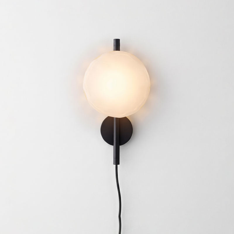 Ceto Plug-In Wall Sconce