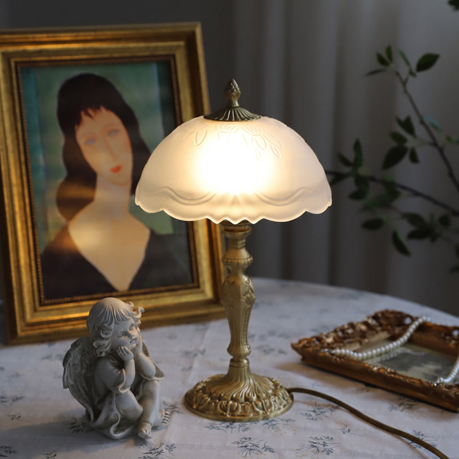 Cordelia Ornate Table Lamp – detail 2