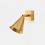 1 head L 4.7″ x W 7.1″ x H 8.7″