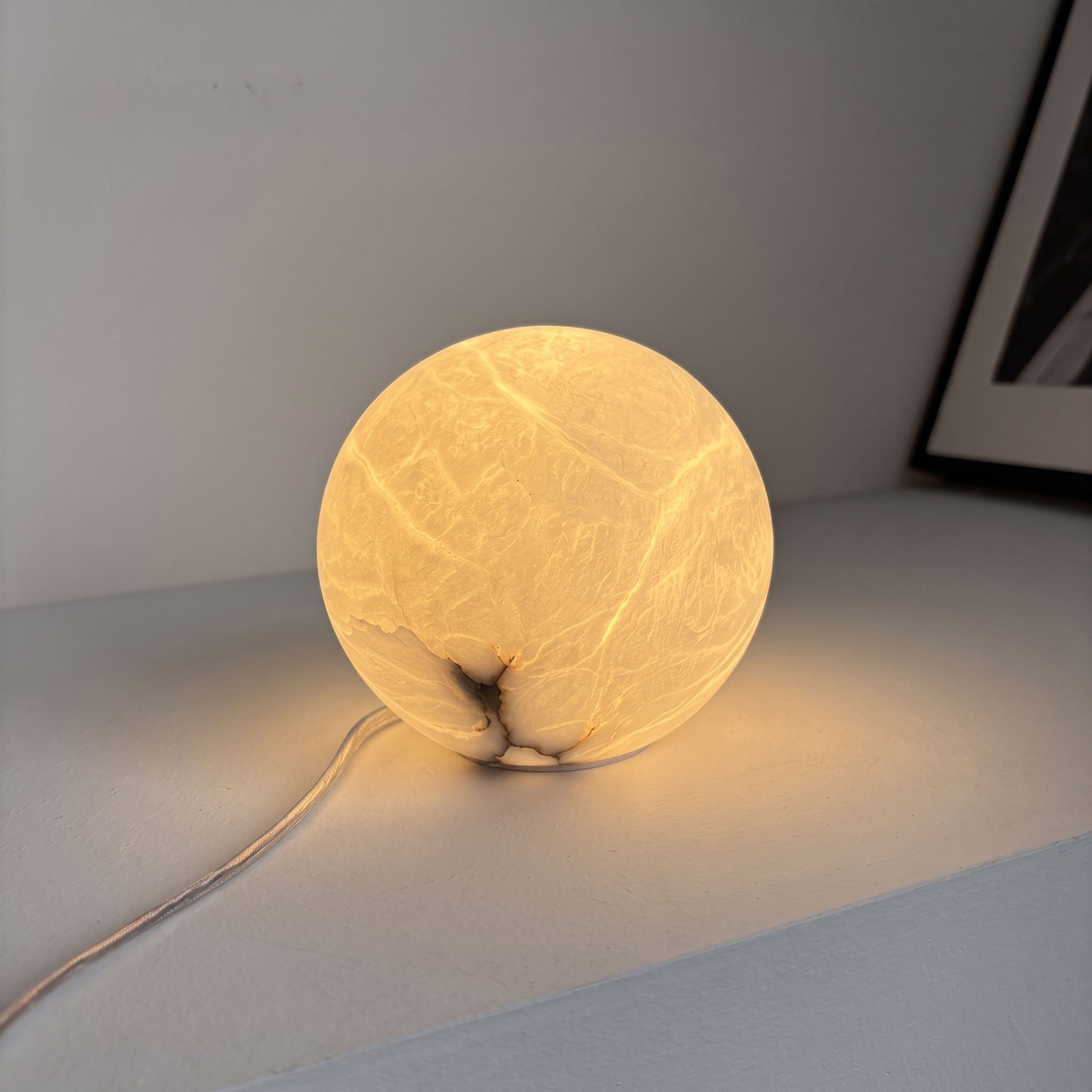 Darrow Glowing Table Lamp