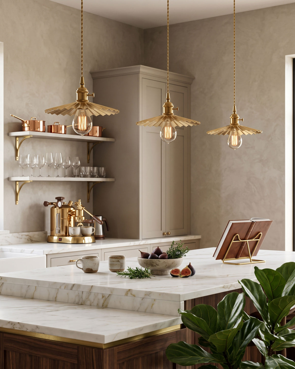 Elvira Ruffled Pendant Lamp