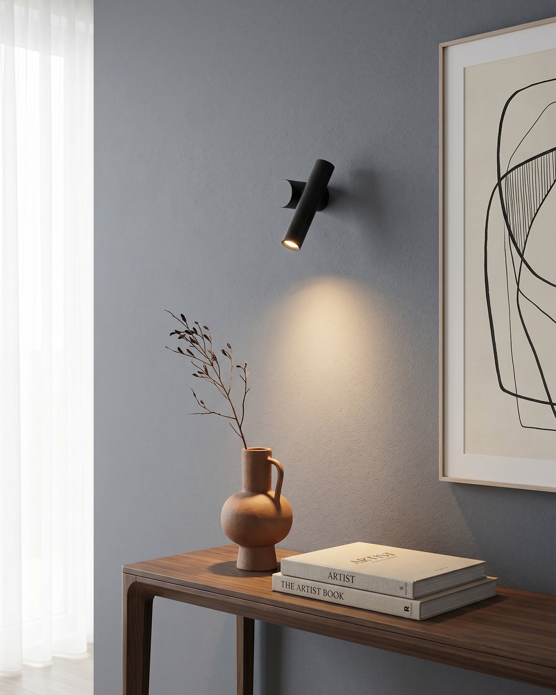 Evander Minimalist Wall Sconce