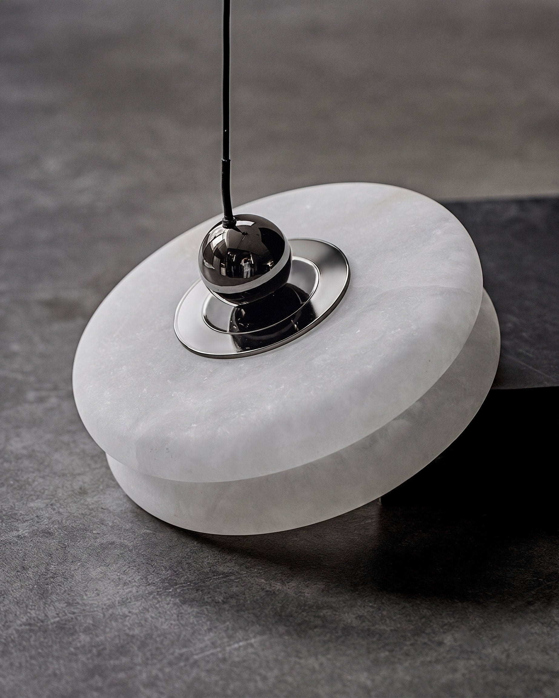 Evren Alabaster Pendant Light