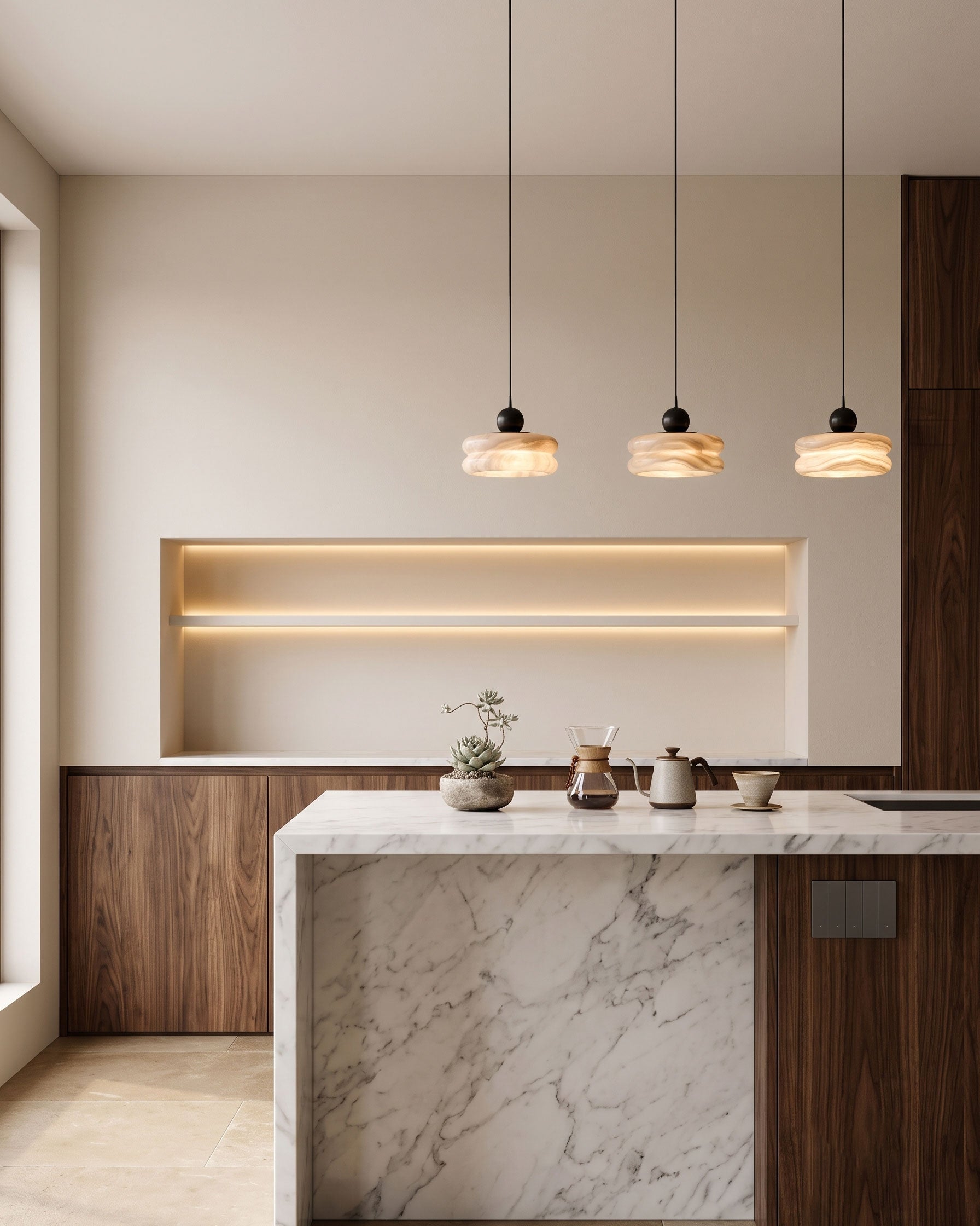 Evren Alabaster Pendant Light
