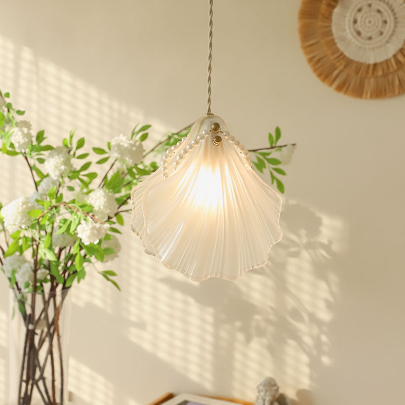 Faye Ribbed Shell Pendant Light
