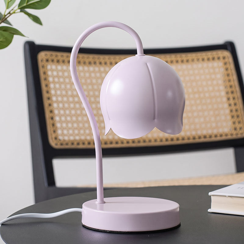 Fia Elegant Curved Table Lamp