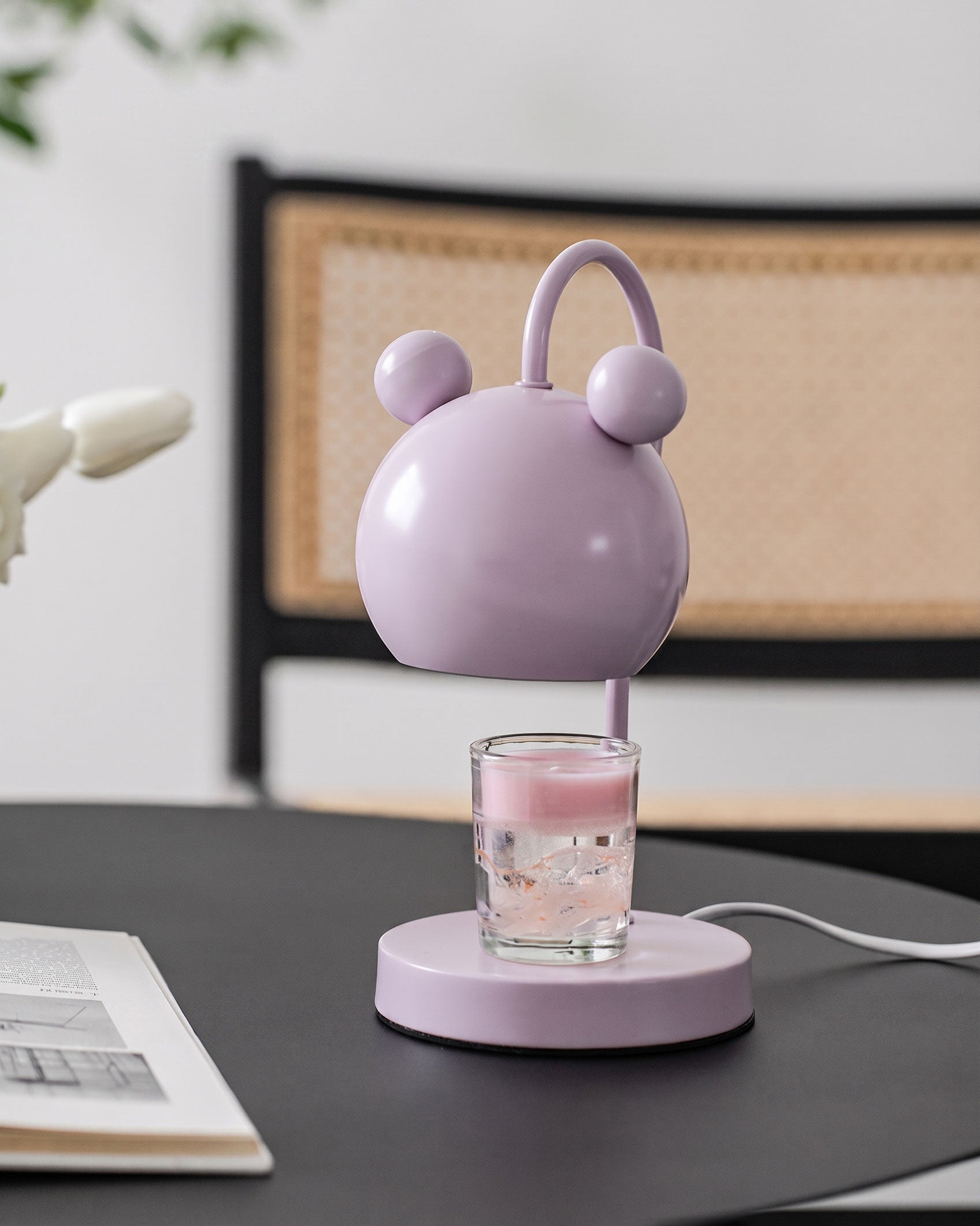 Fia Elegant Curved Table Lamp