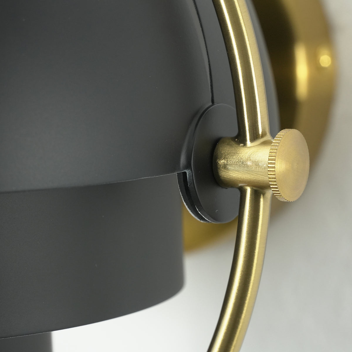 Gage Mid-Century Wall Sconce
