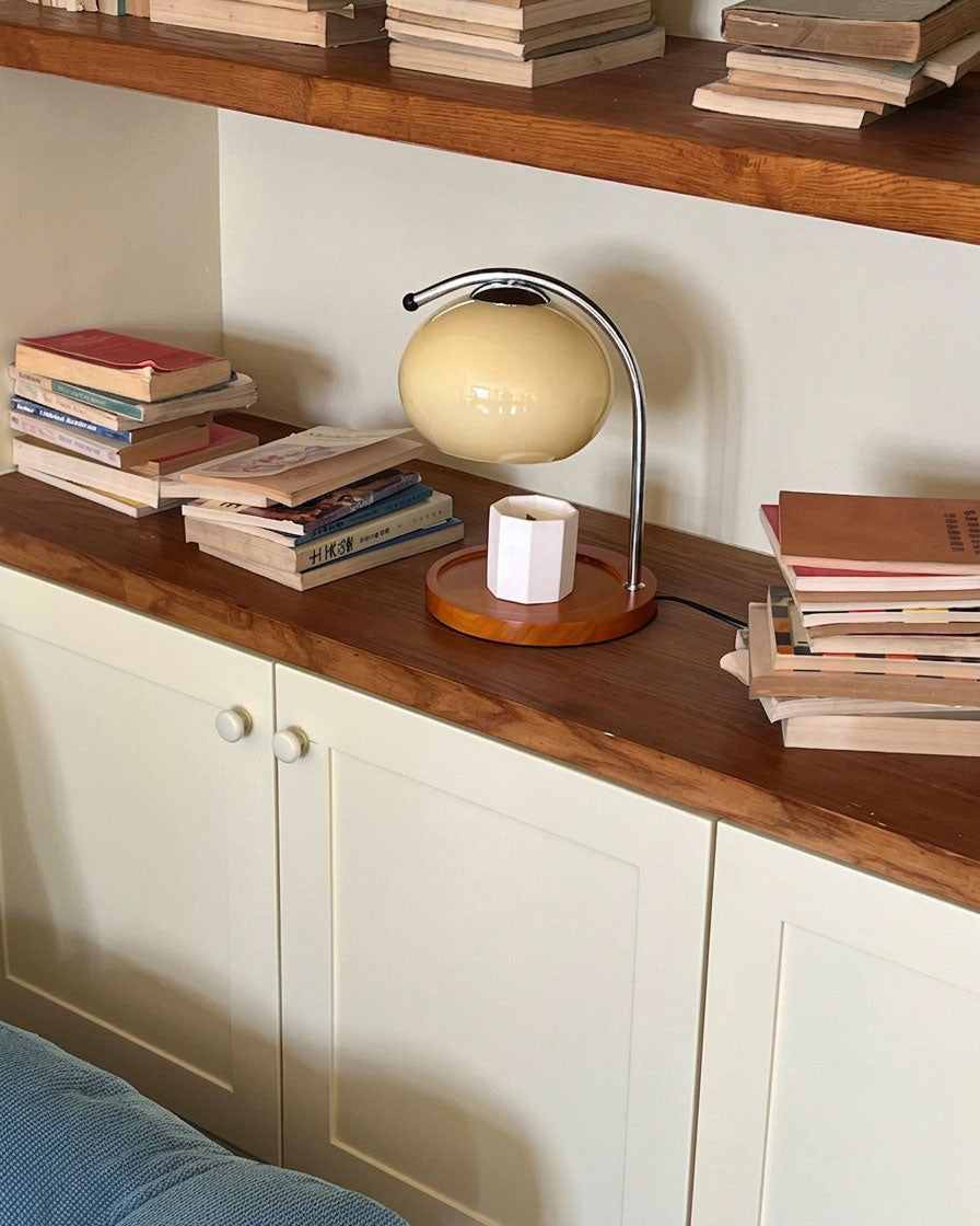 Gareth Candle Warmer Table Lamp