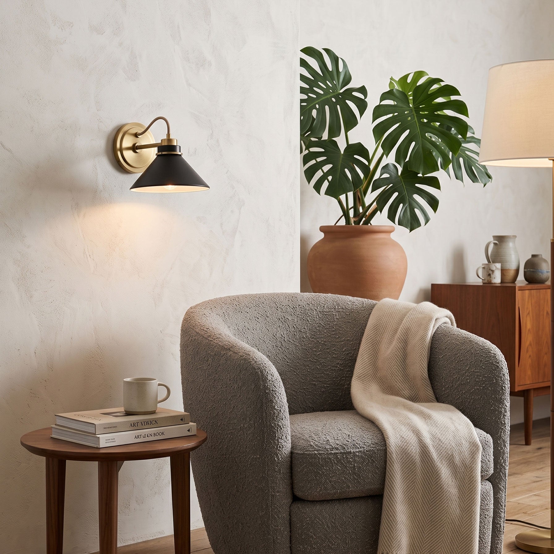 Hoyt Wall Sconce
