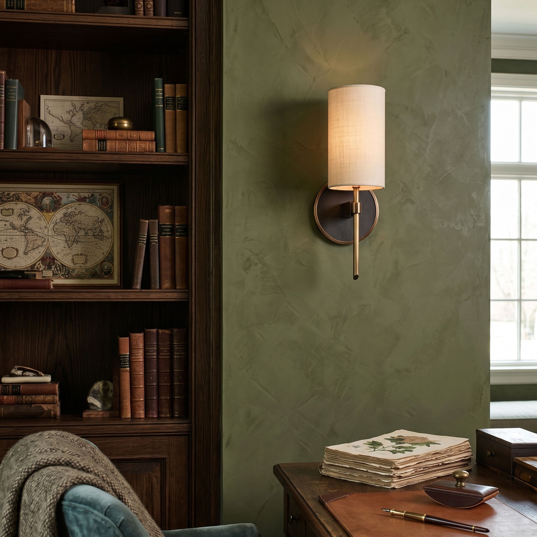 Kieran Slim Tail Wall Sconce