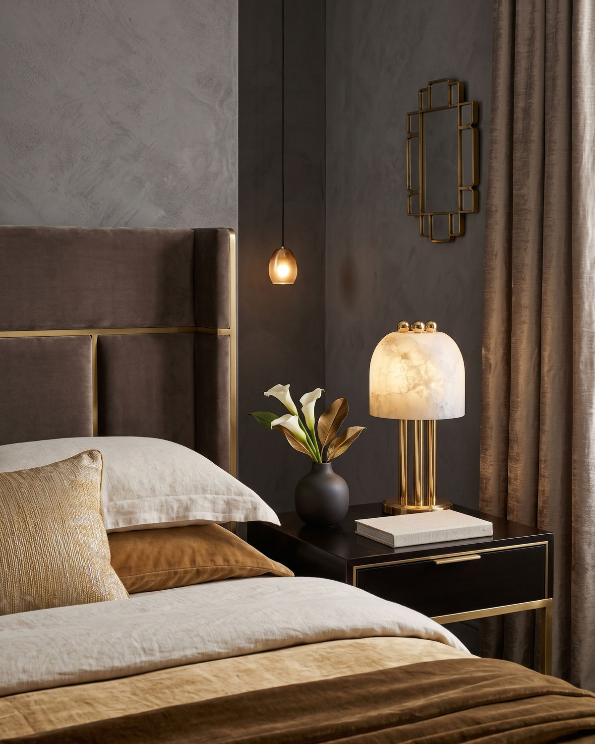 Leopold Sculptural Alabaster Table Lamp