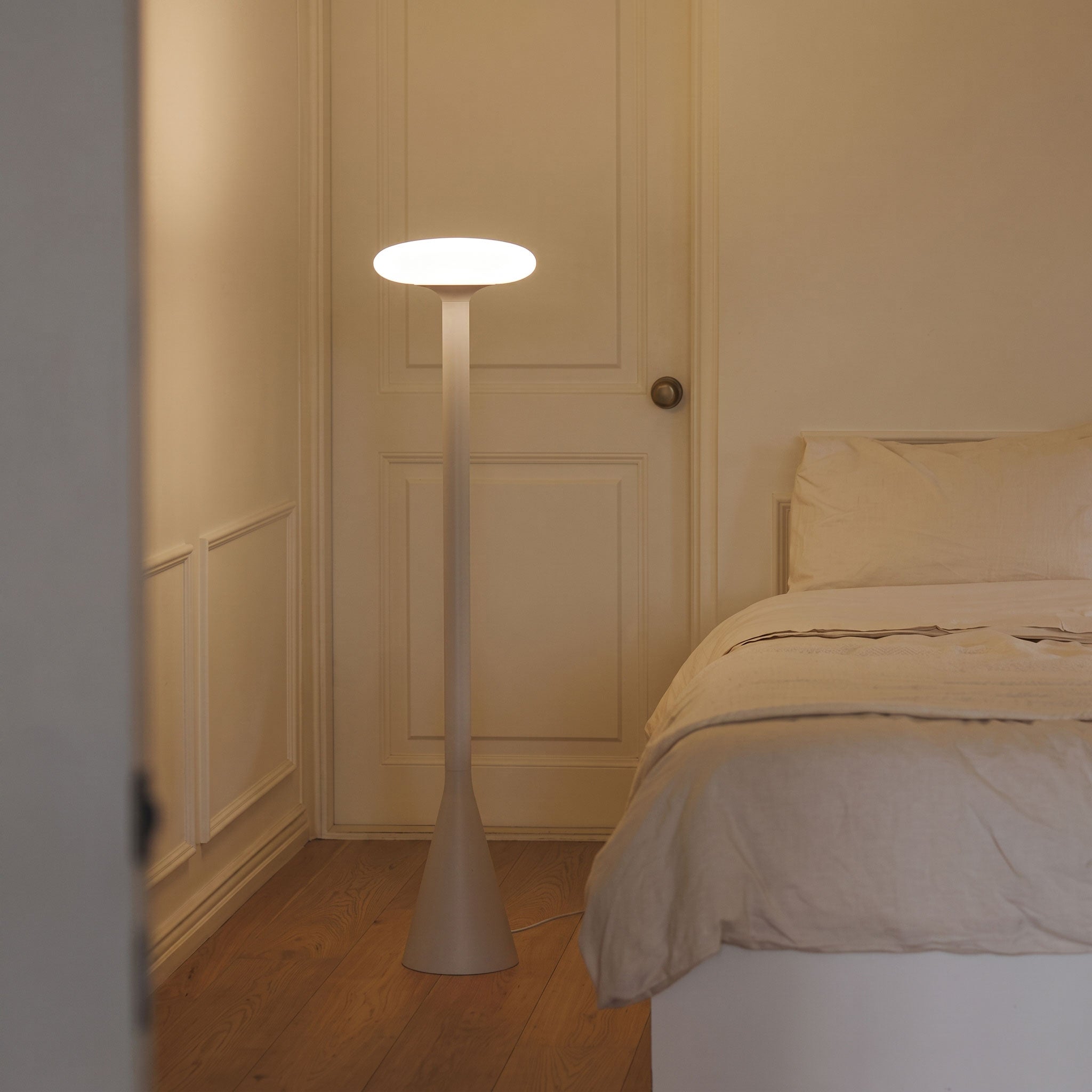 Lorcan Matte Floor Lamp