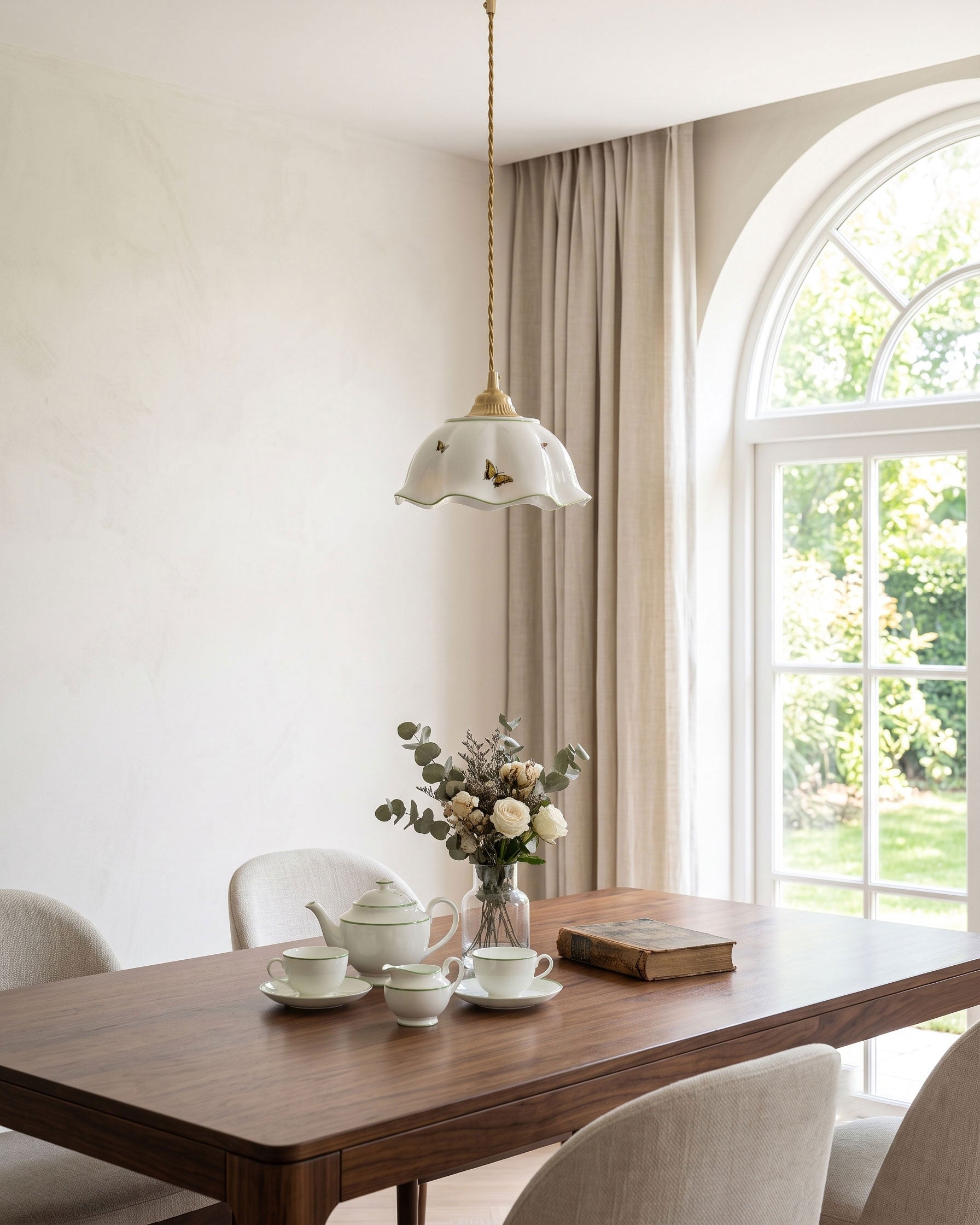 Lucinda Scalloped Pendant Light