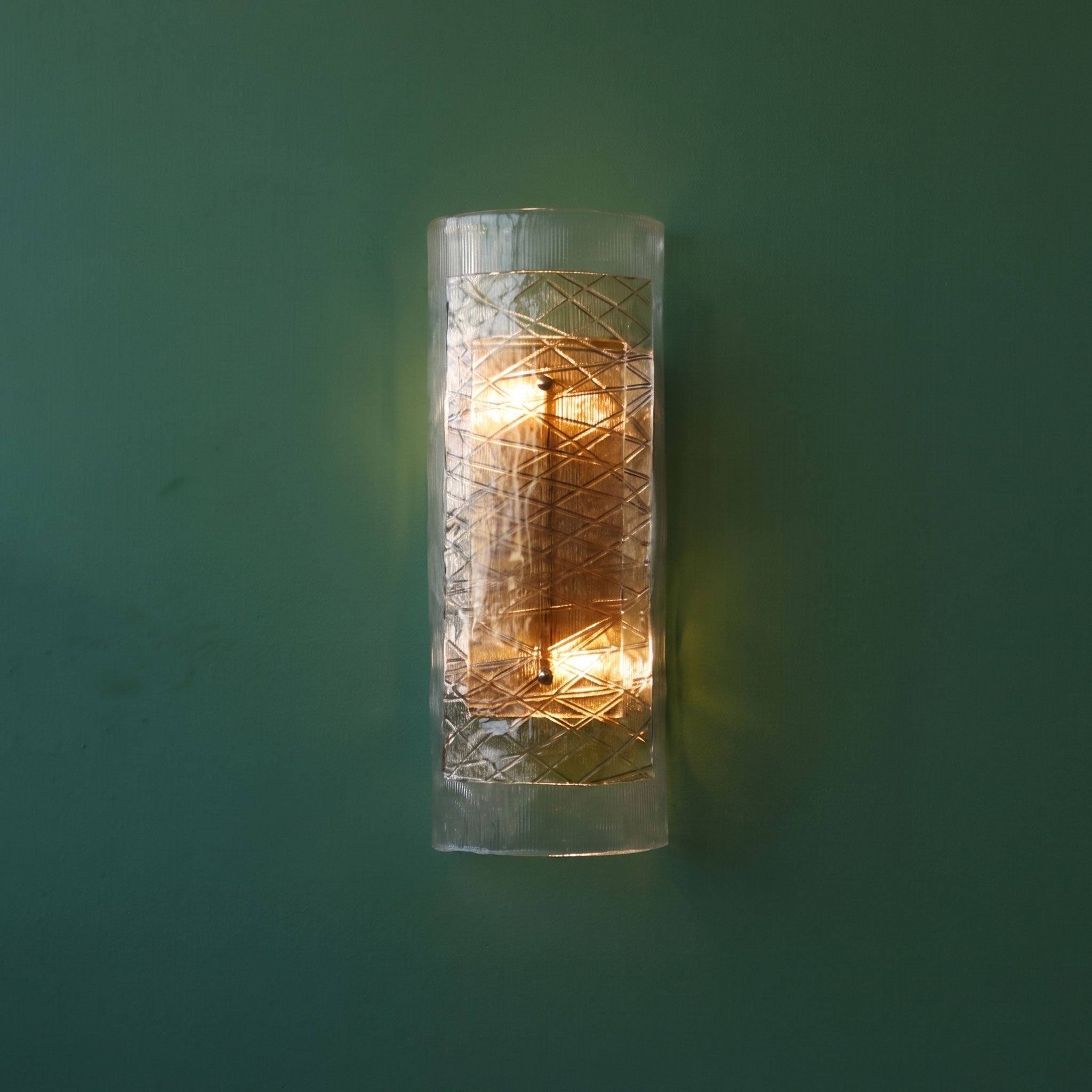 Lyle Crosshatch Wall Sconce