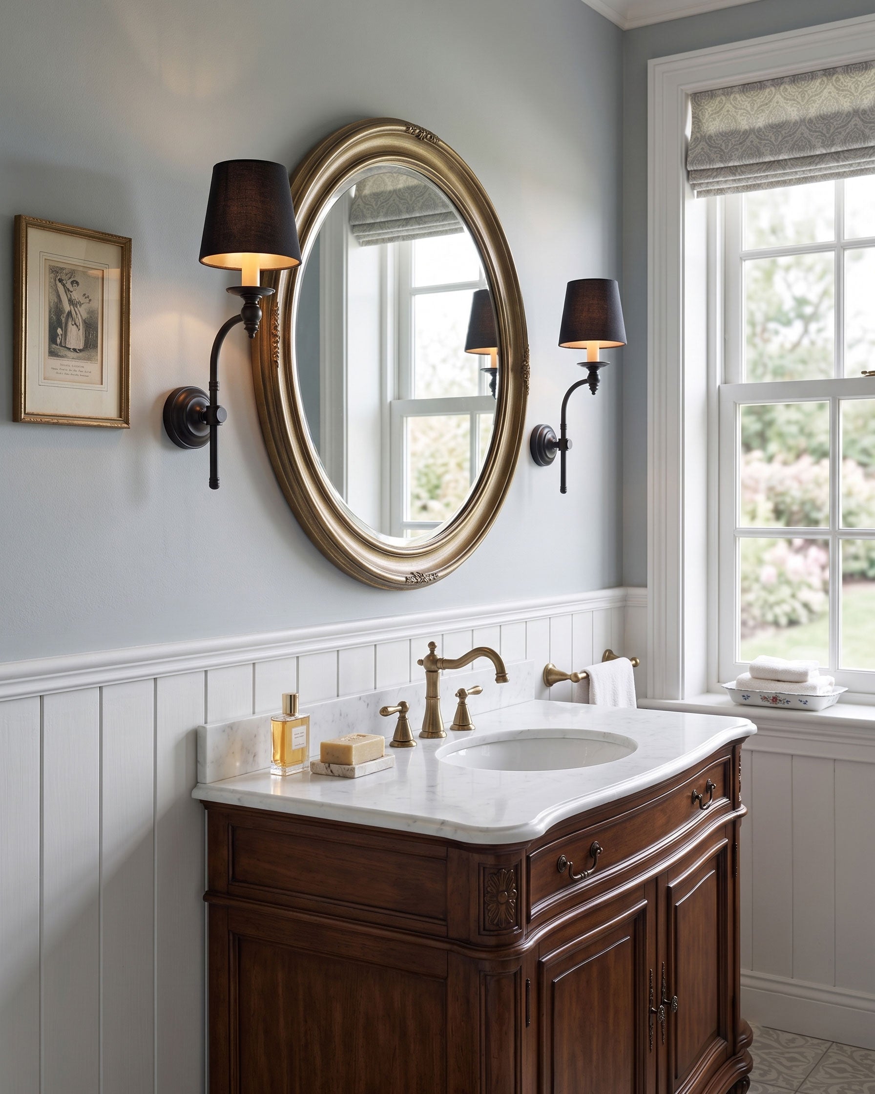 Maelle Classic Silhouette Wall Sconce