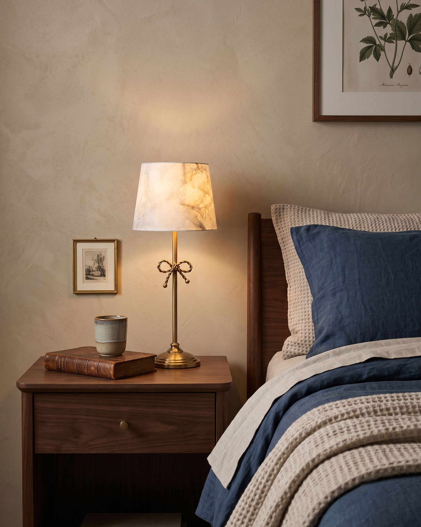 Magnolia Rope Table Lamp