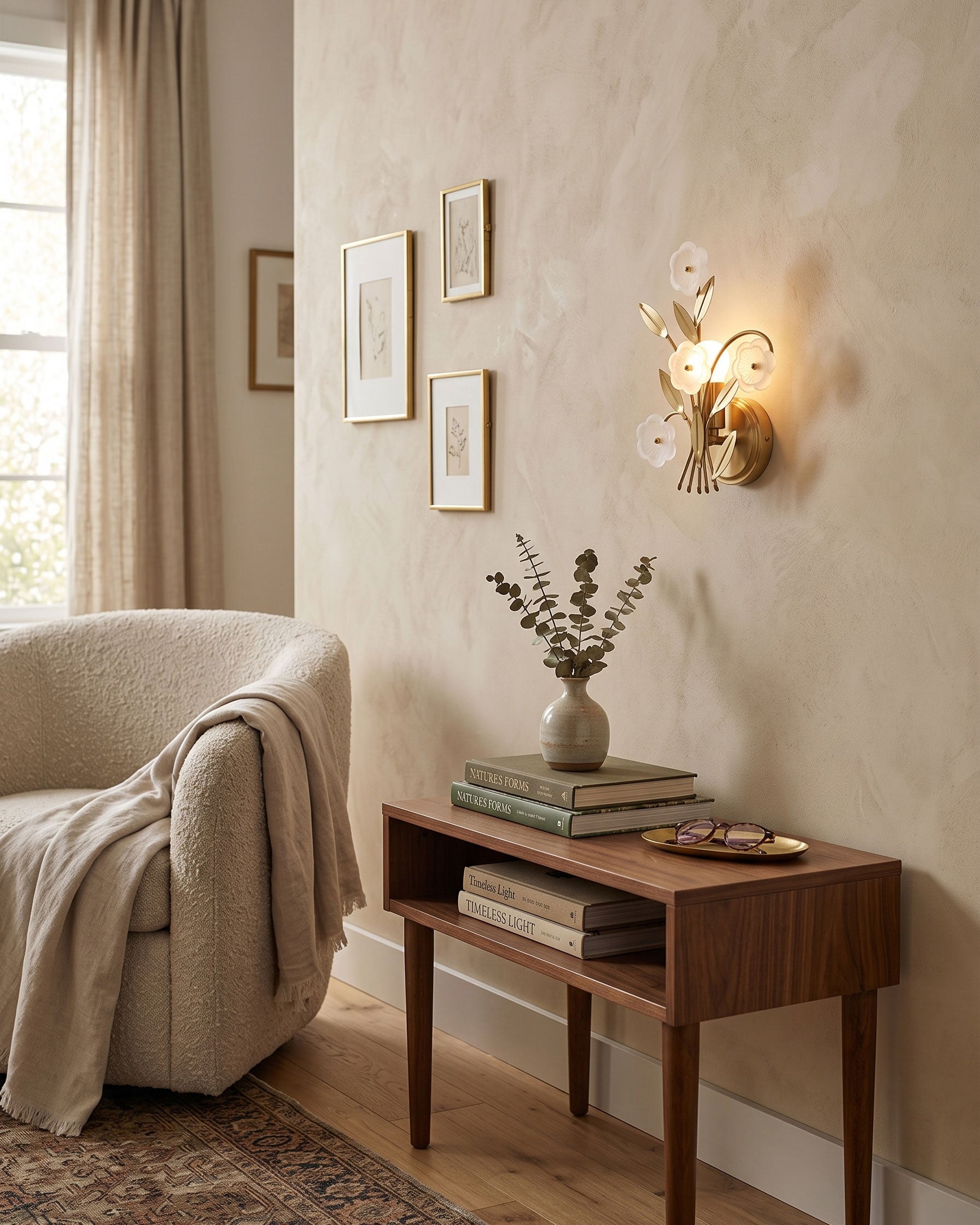 Magnus Frosted Flower Wall Sconce