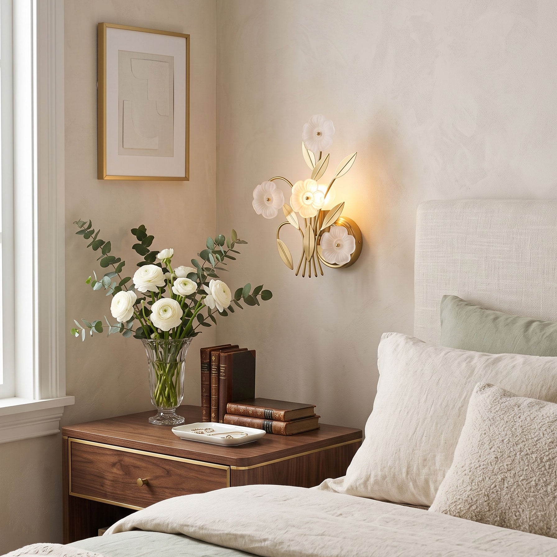 Magnus Frosted Flower Wall Sconce