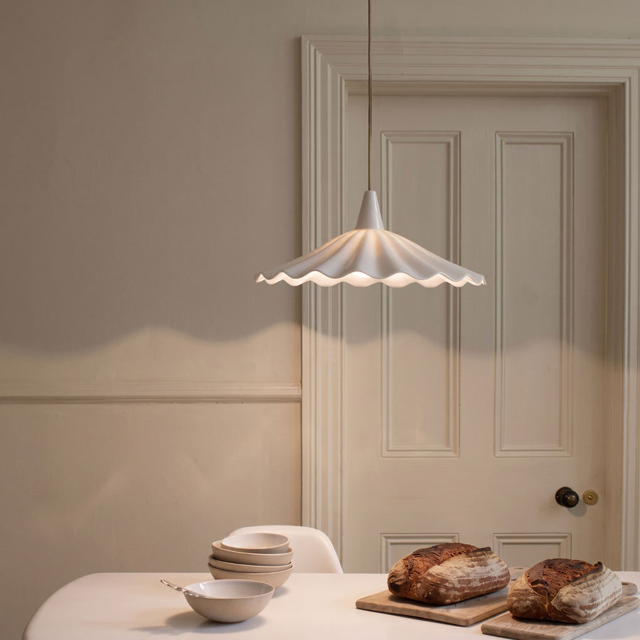 Maren Scalloped Pendant Light – detail 6