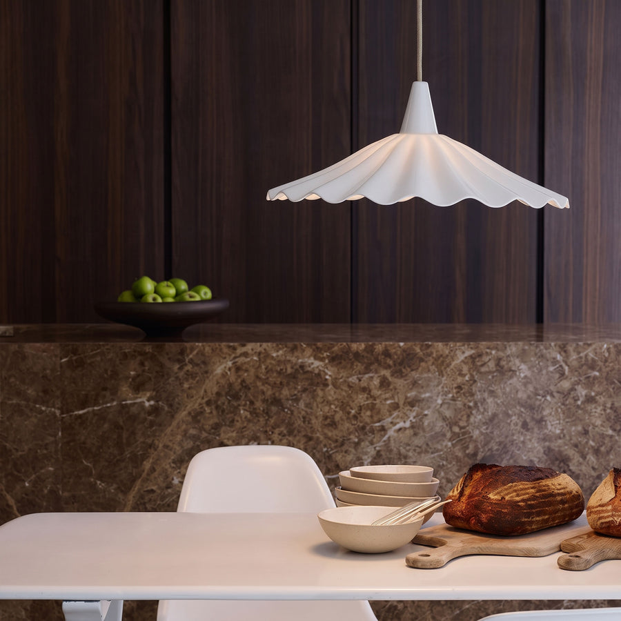 Maren Scalloped Pendant Light – detail 4