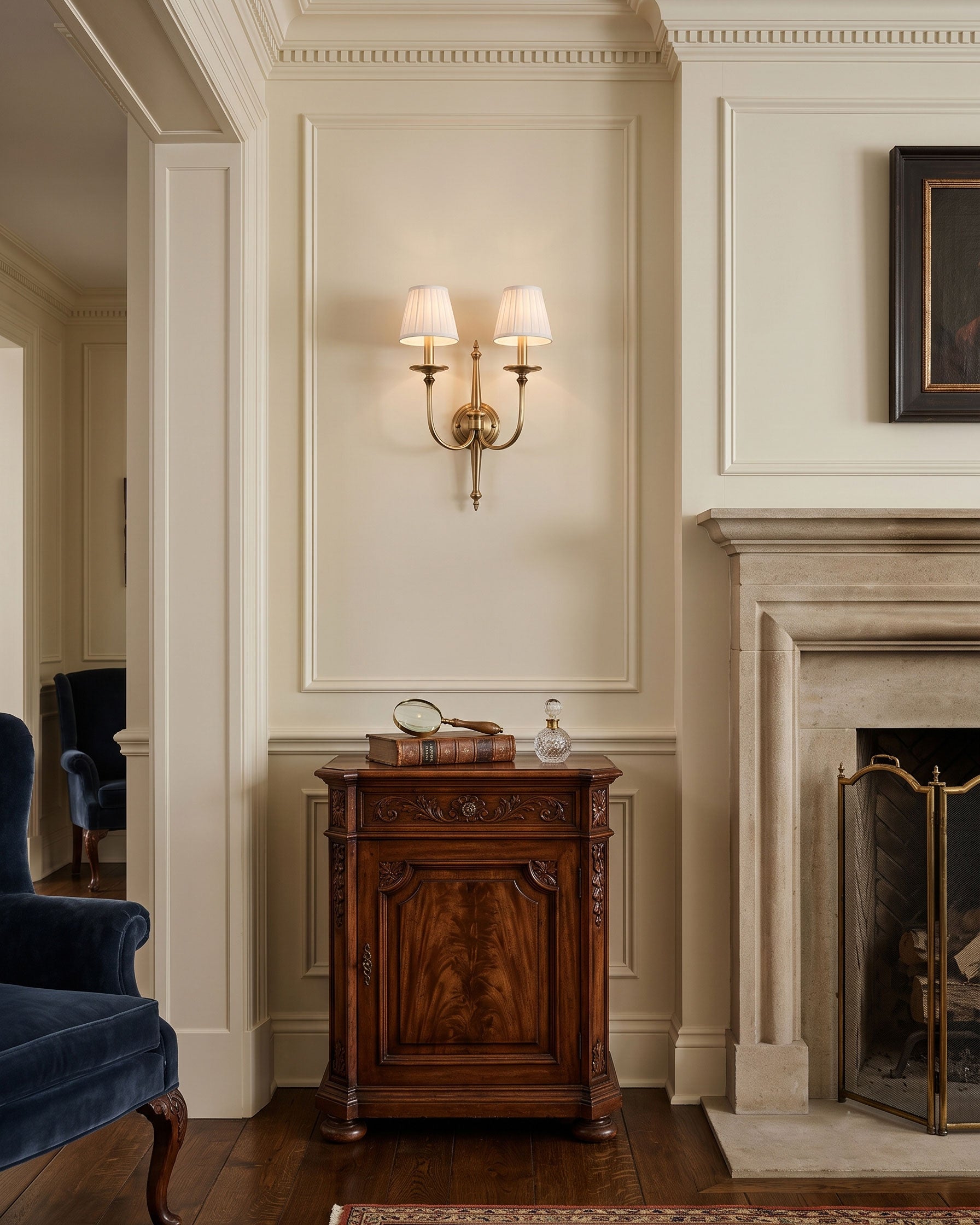 Ophelia Elegant Wall Sconce