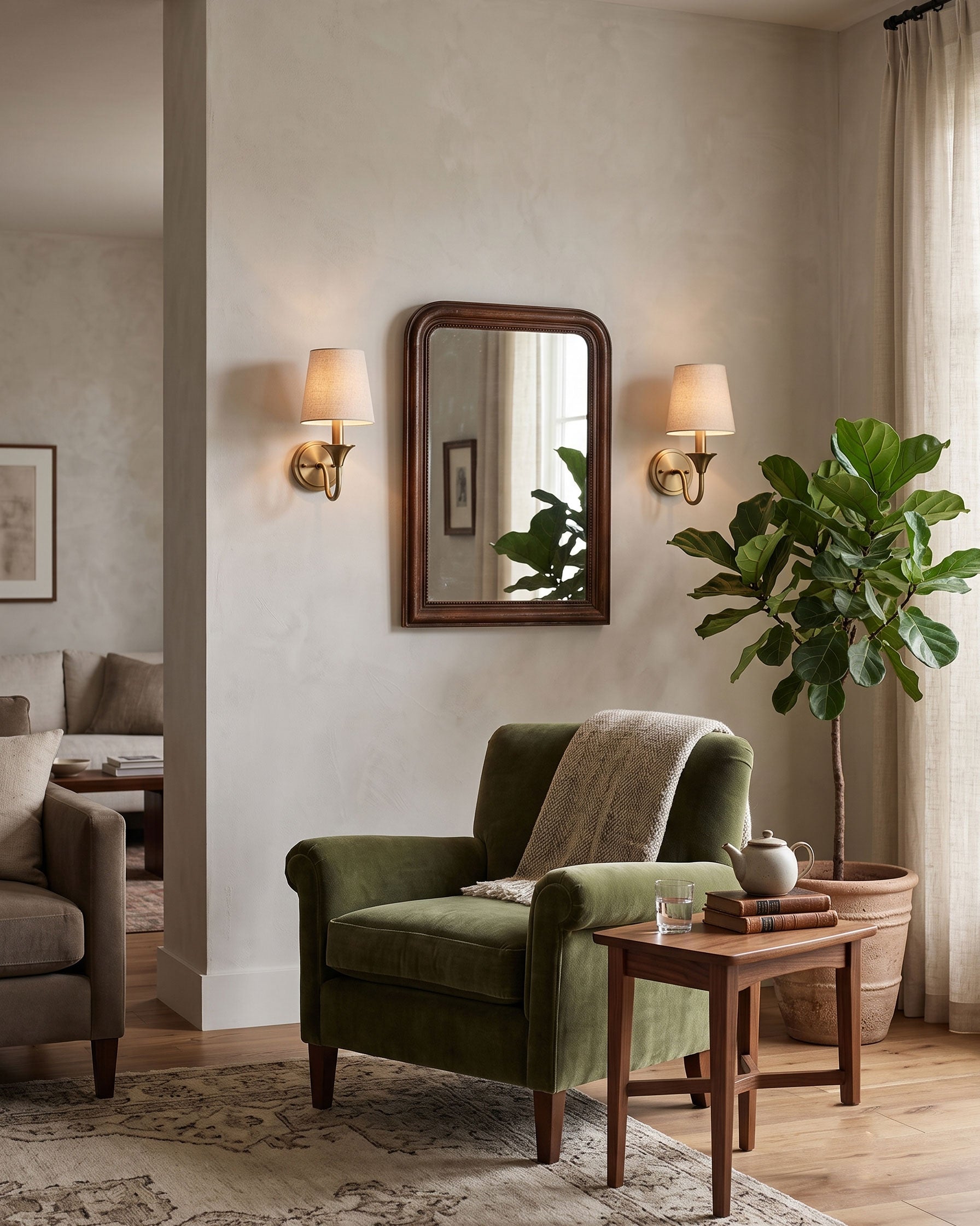 Quintus Wall Sconce