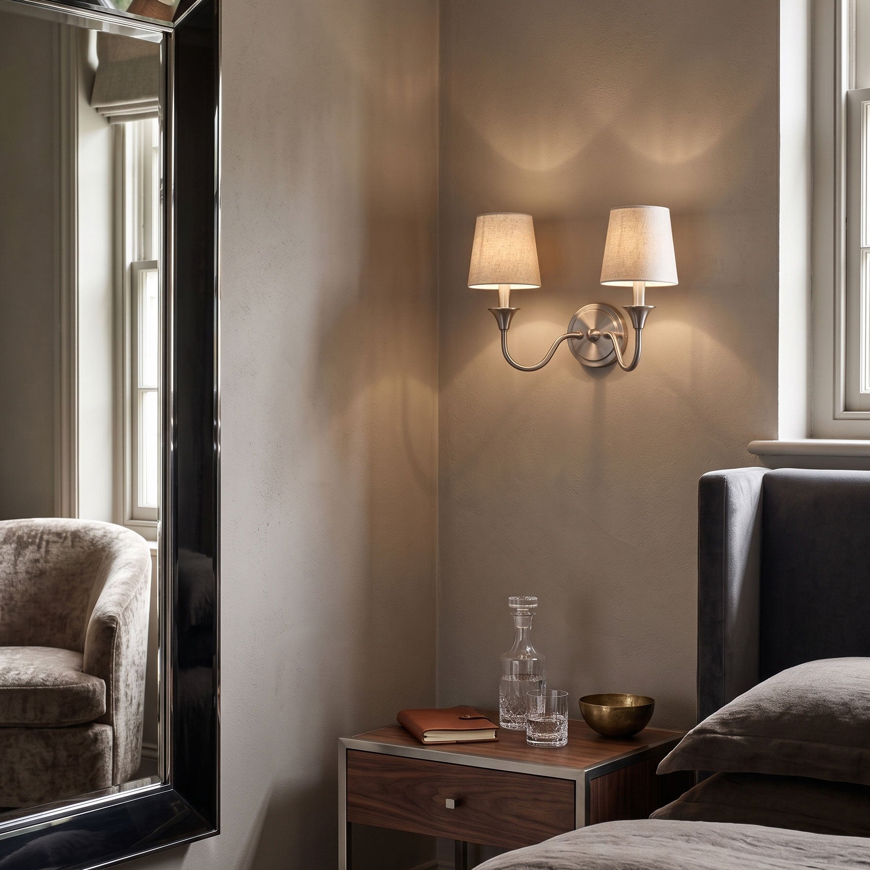 Quintus Wall Sconce