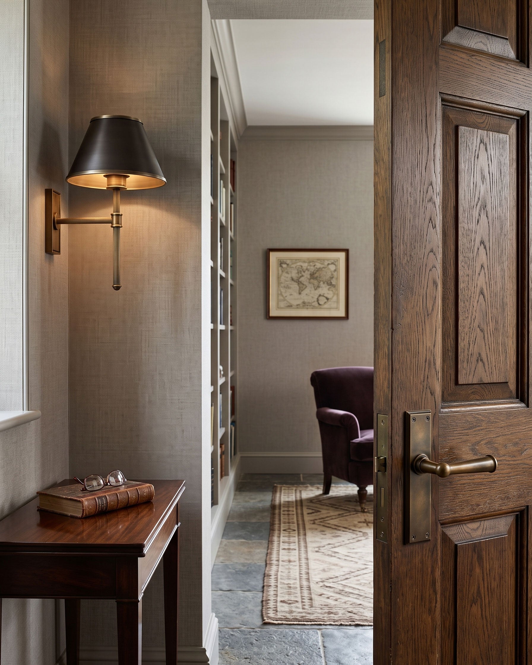 Rhodes Fluted Rod Wall Sconce