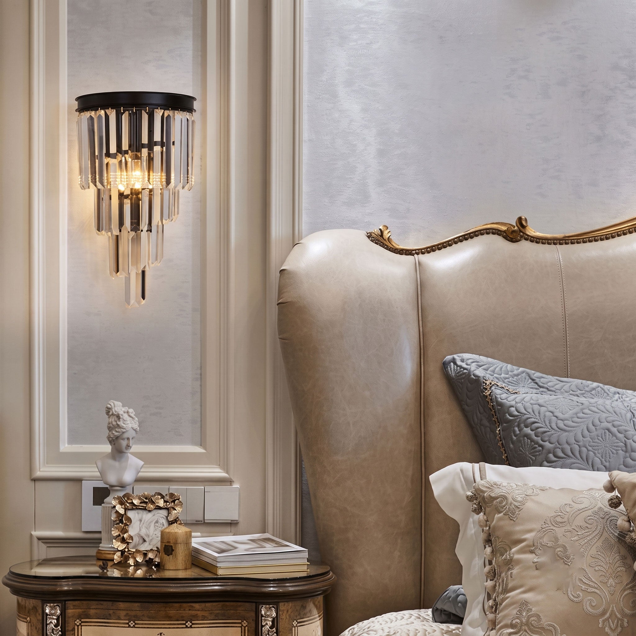 Romy Deco Wall Sconce