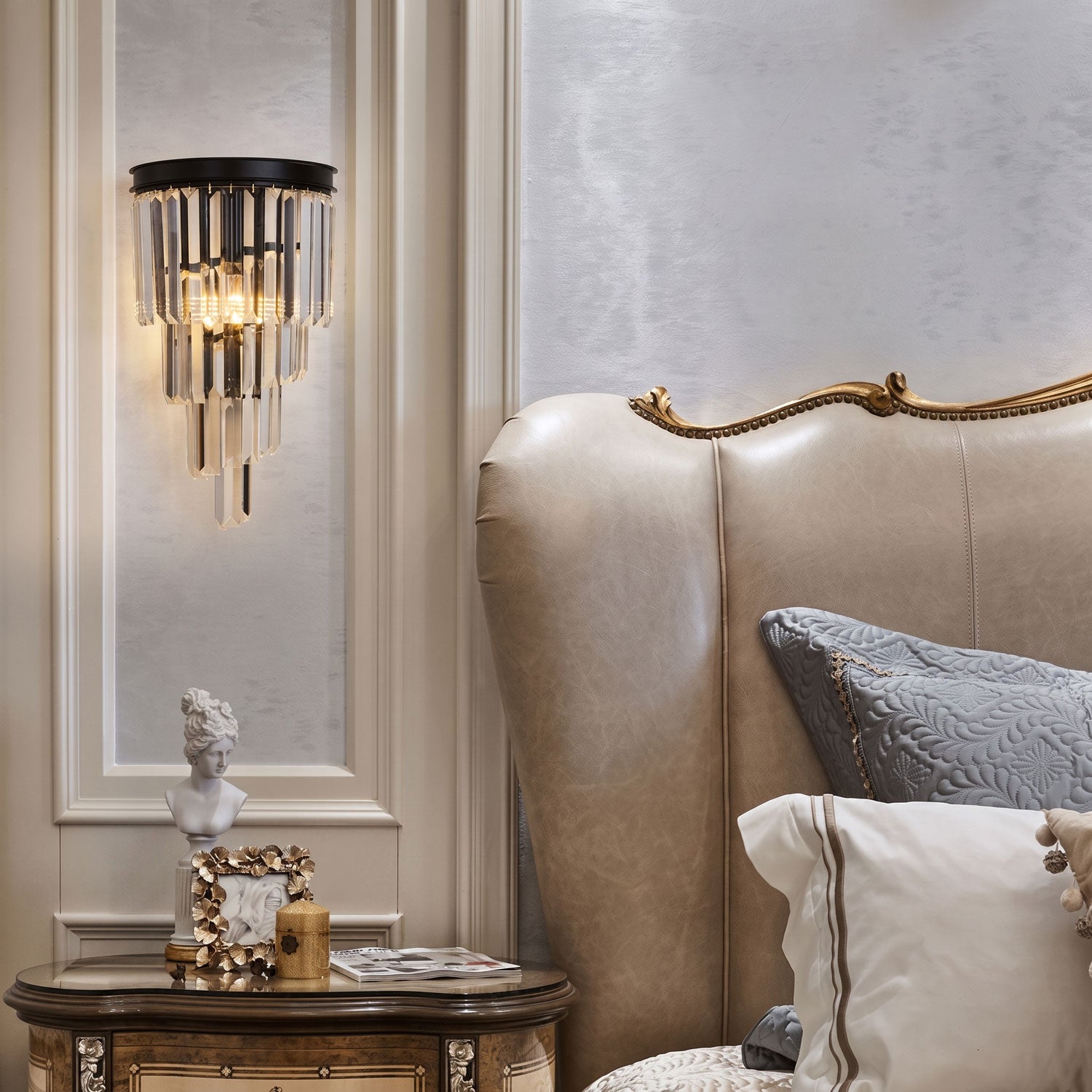 Romy Deco Wall Sconce