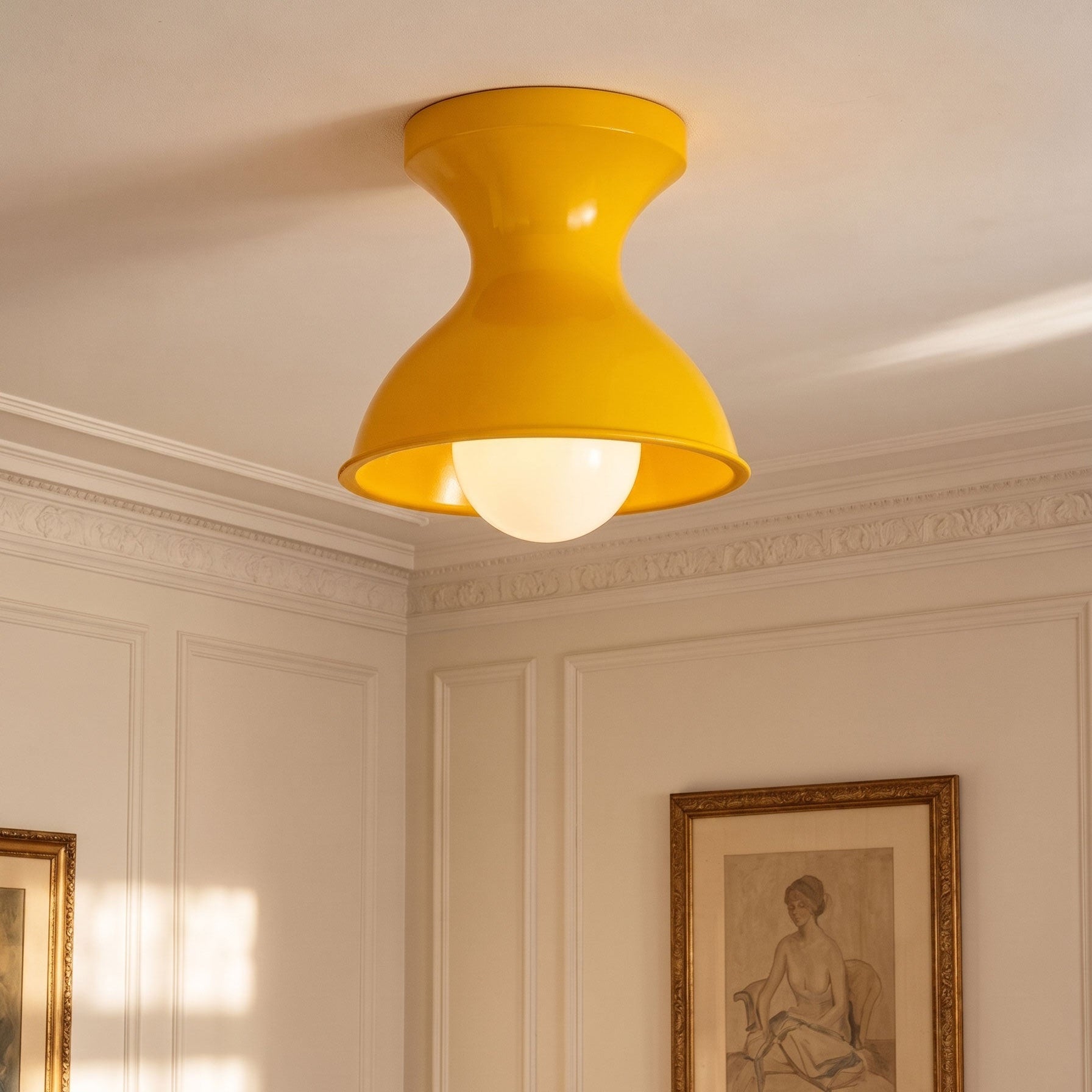 Roscoe Resin Flush Mount