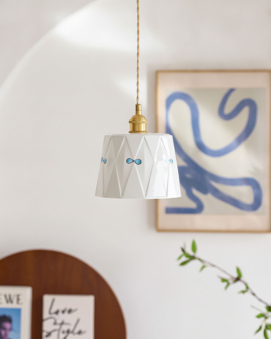Saskia Textured Pendant Light