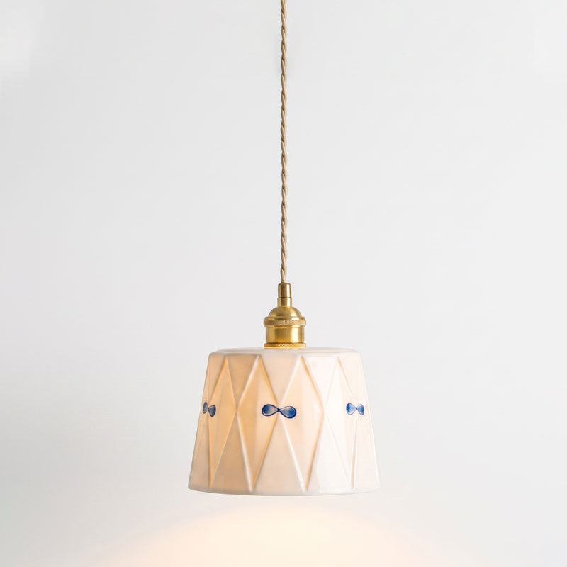 Saskia Textured Pendant Light