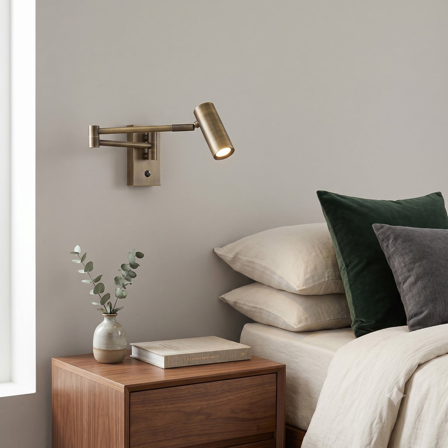 Thaddeus Adjustable Wall Sconce