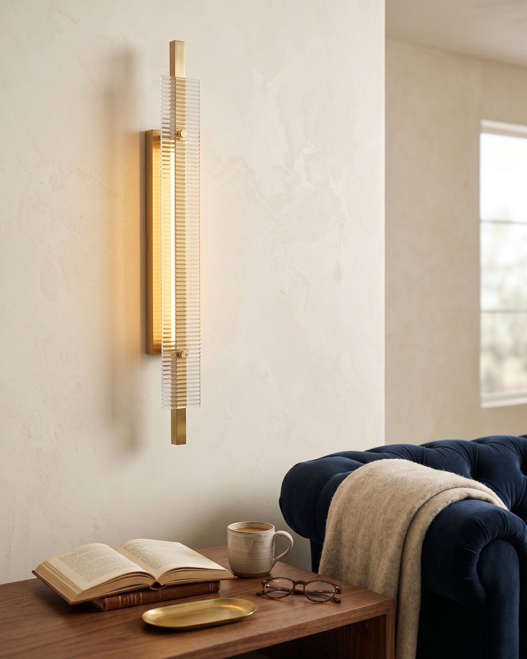 Thao Fluted Glass Wall Sconce