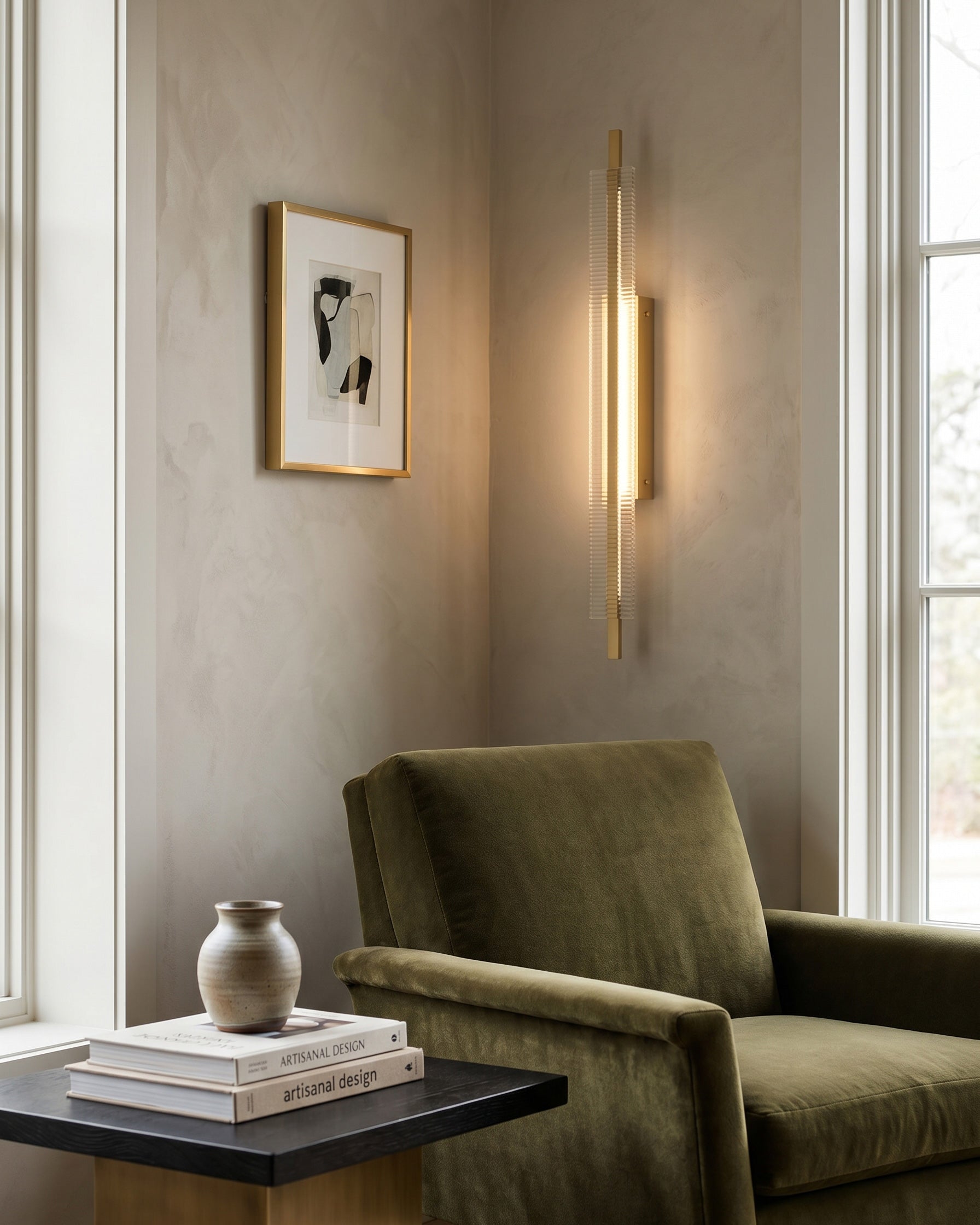 Thao Fluted Glass Wall Sconce