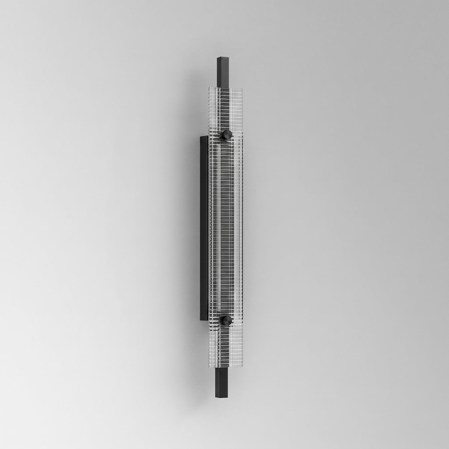Thao Fluted Glass Wall Sconce