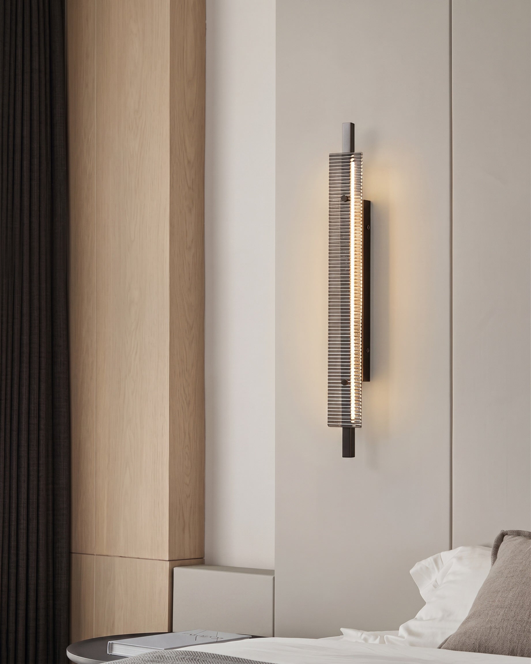 Thao Fluted Glass Wall Sconce