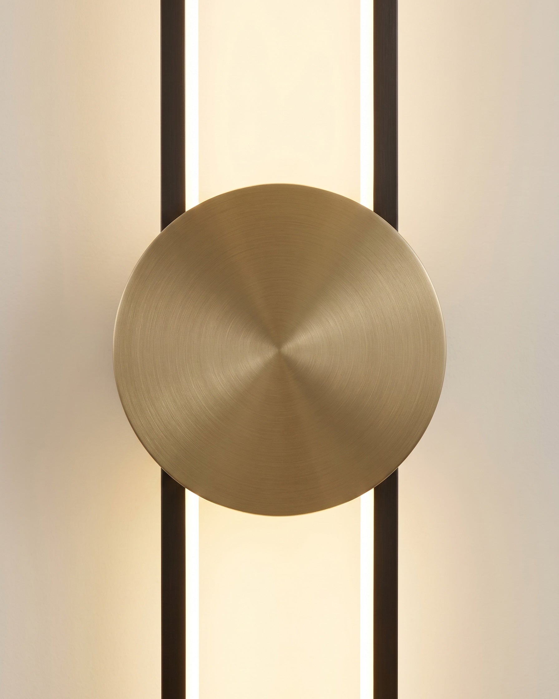 Thayer Linear Wall Sconce