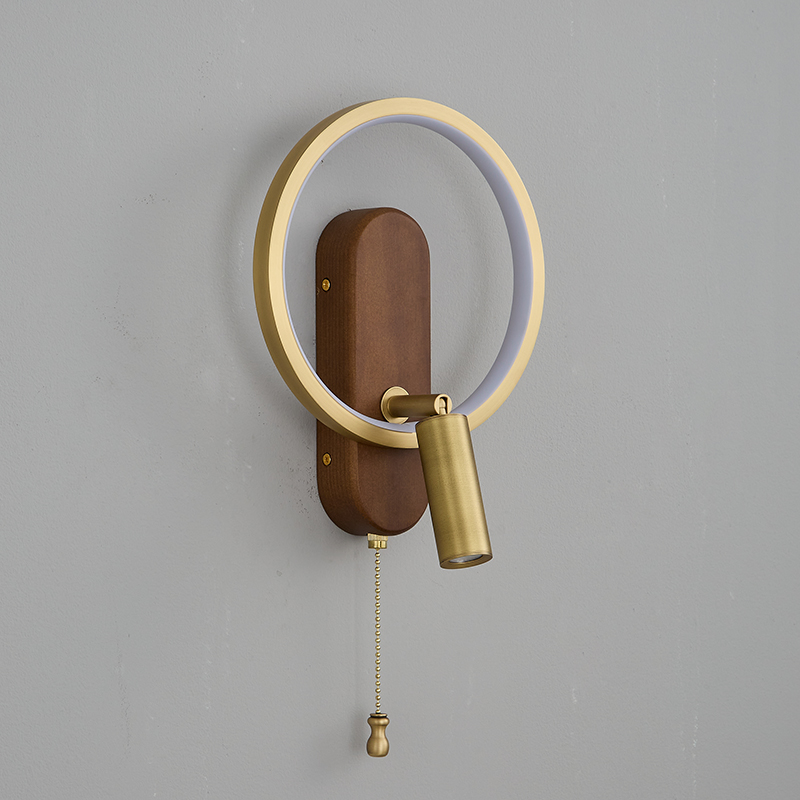Thilo Halo Wall Sconce