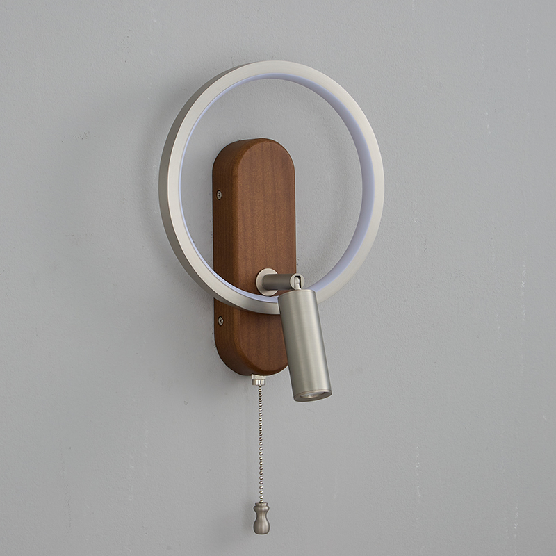Thilo Halo Wall Sconce
