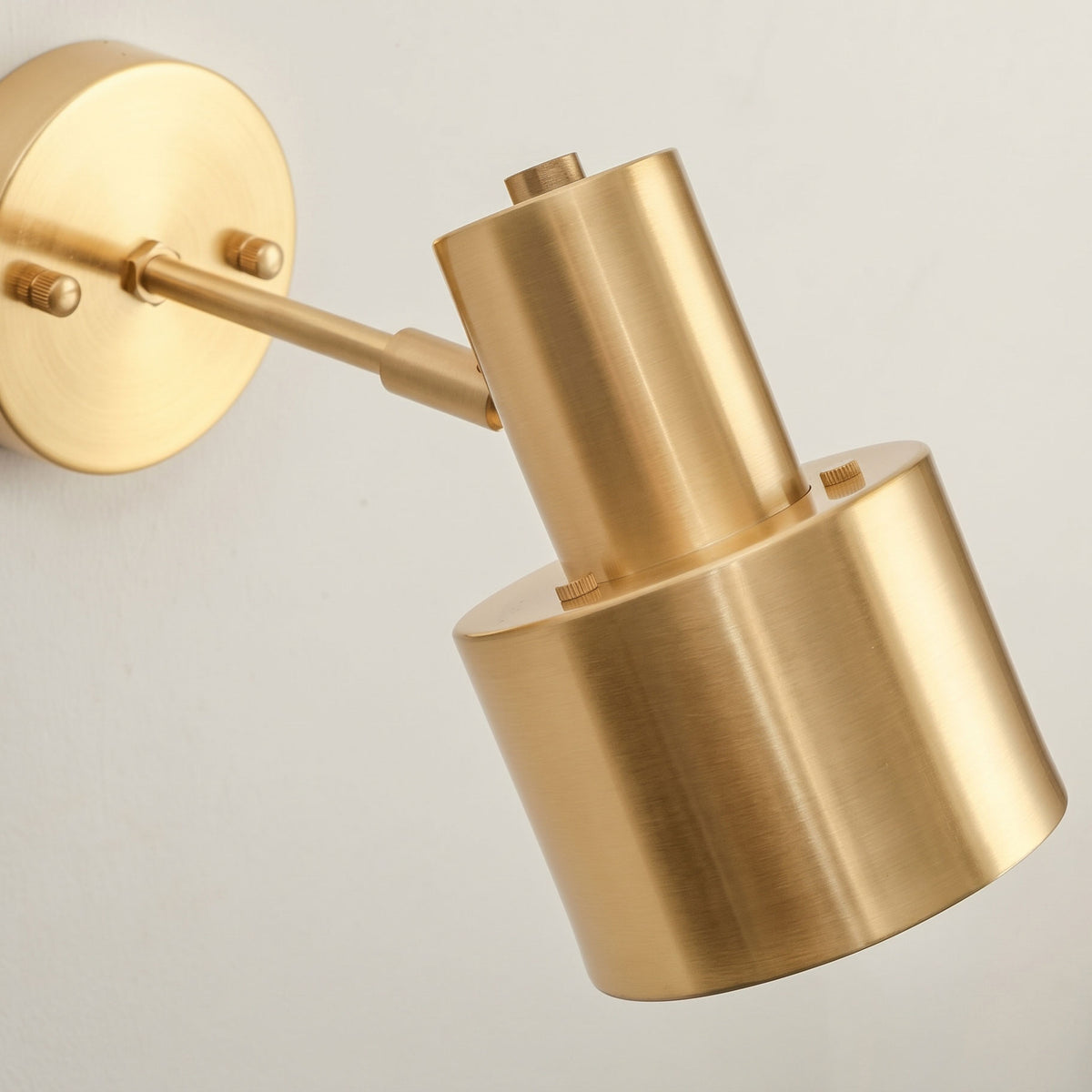 Vane Adjustable Wandleuchte