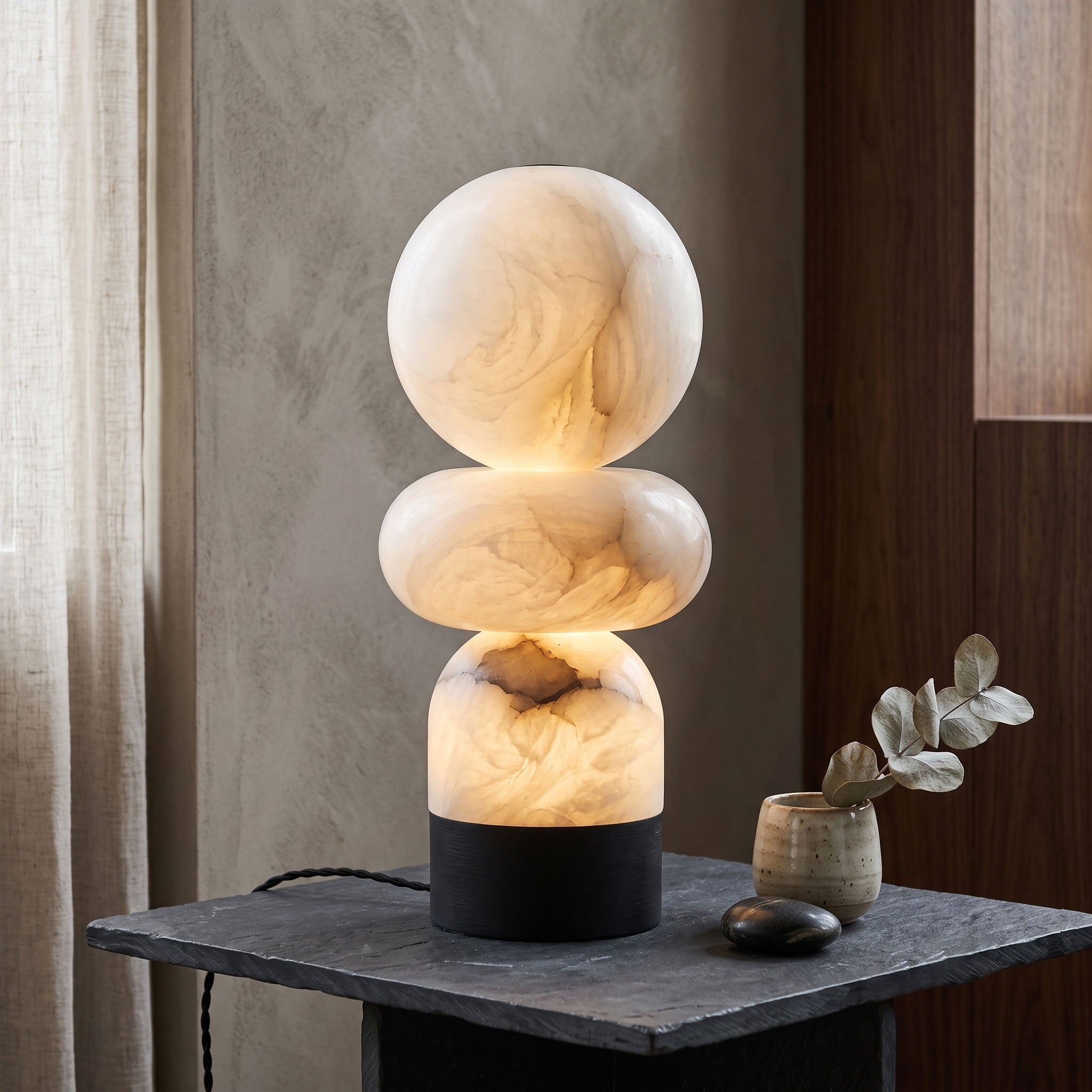 Zinnia Stacked Orb Accent Lamp