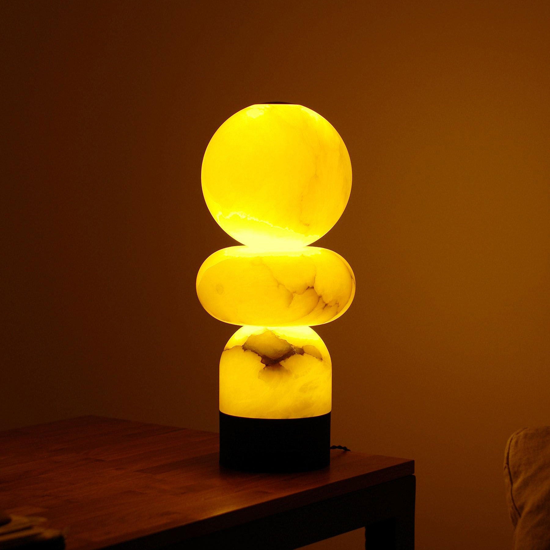 Zinnia Stacked Orb Accent Lamp