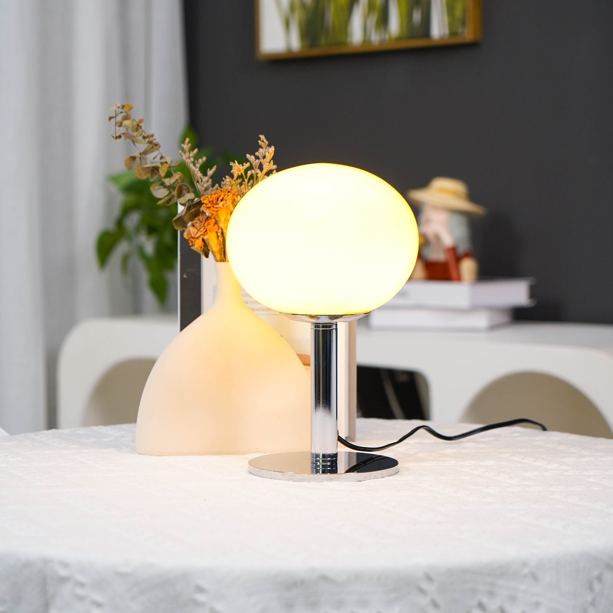 Am1n Table Lamp