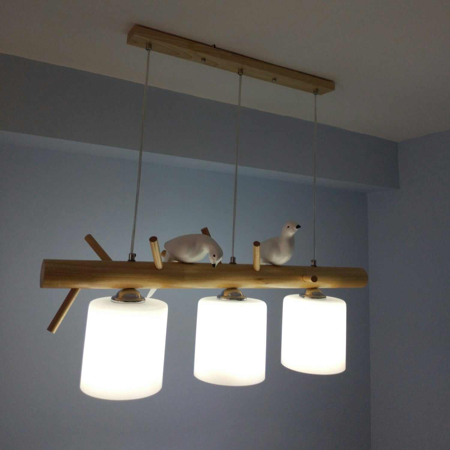 Lámpara colgante de madera Birdy