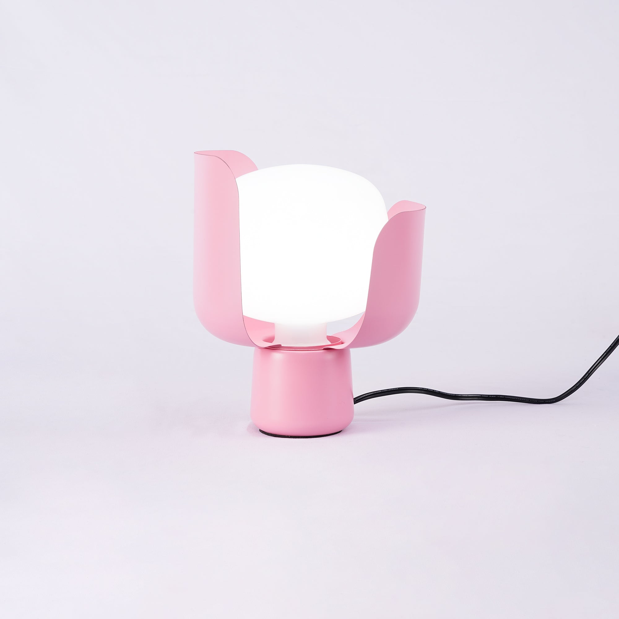 Blom Table Lamp